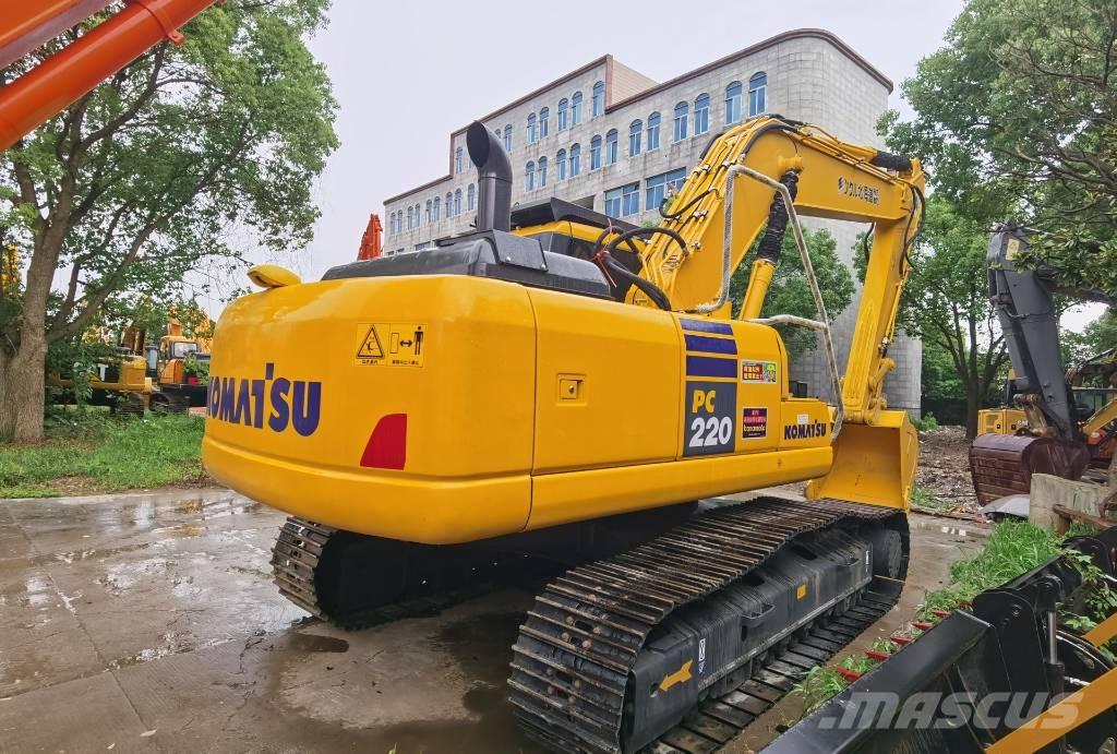 Komatsu PC 220-7 Excavadoras de cadenas