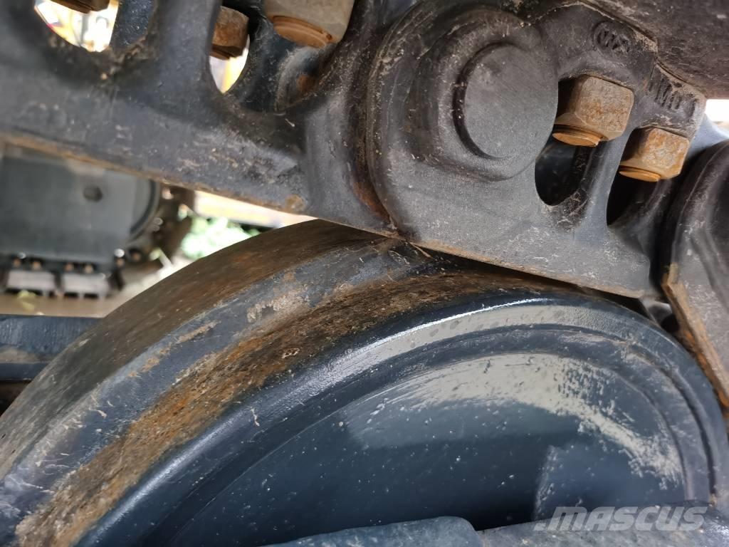 Komatsu PC 220-7 Excavadoras de cadenas