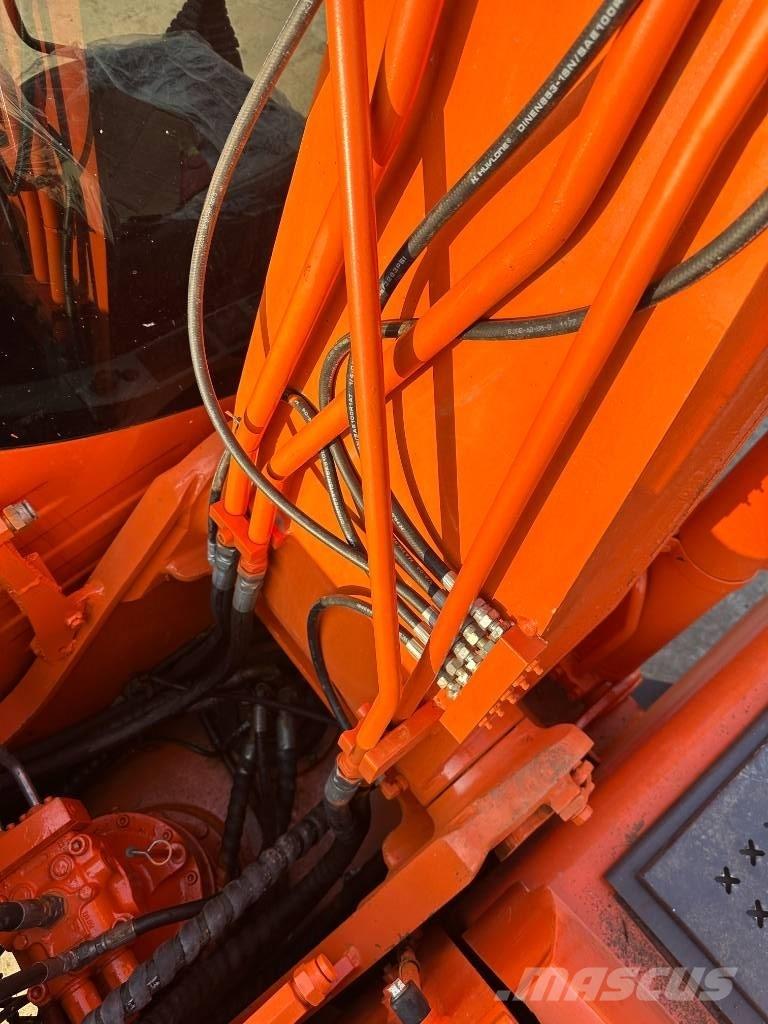 Doosan DX140 Excavadoras de cadenas