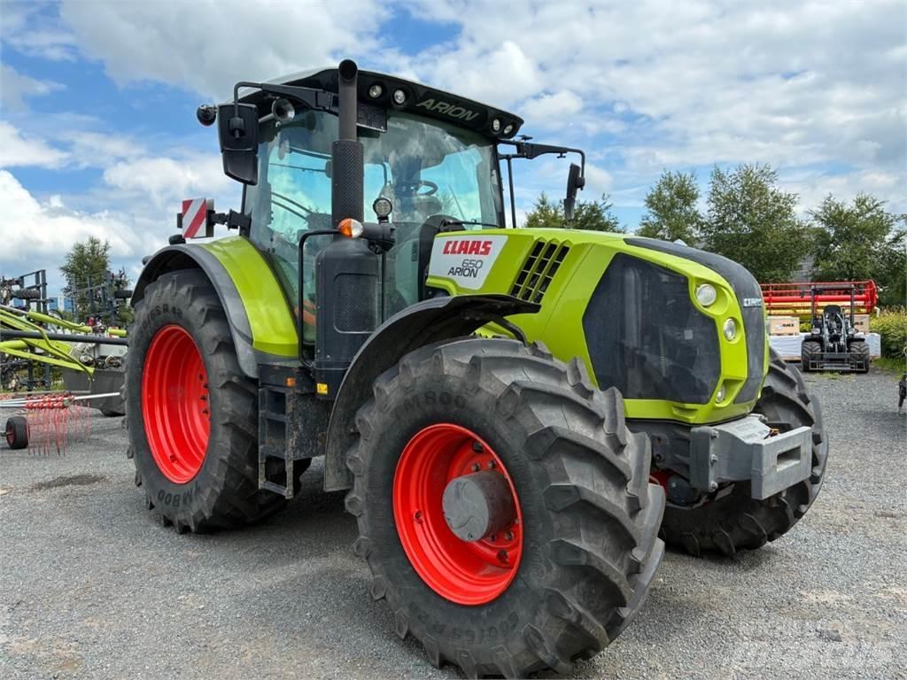 CLAAS ARION 650 Tractores
