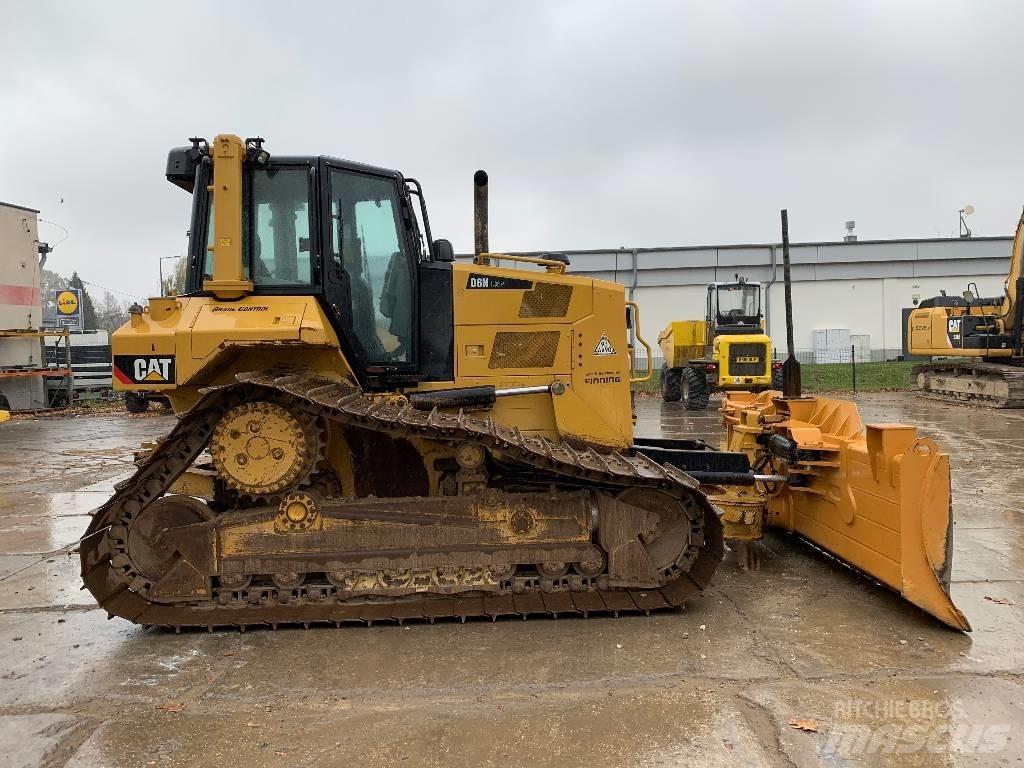 CAT D 6 N LGP Buldozer sobre oruga