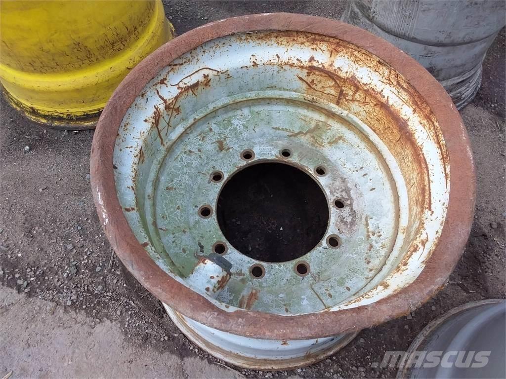 Valmet 860 20x26,5 Neumáticos, ruedas y llantas