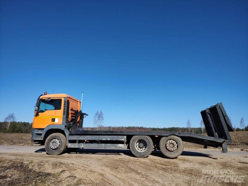MAN TGA 26.320 Camiones portamaquinaria