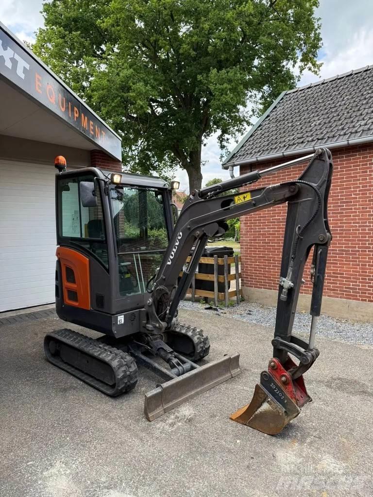 Volvo EC 18 D Mini excavadoras < 7t