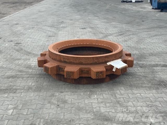 CAT 6040 SPROCKET Cadenas, orugas y chasis