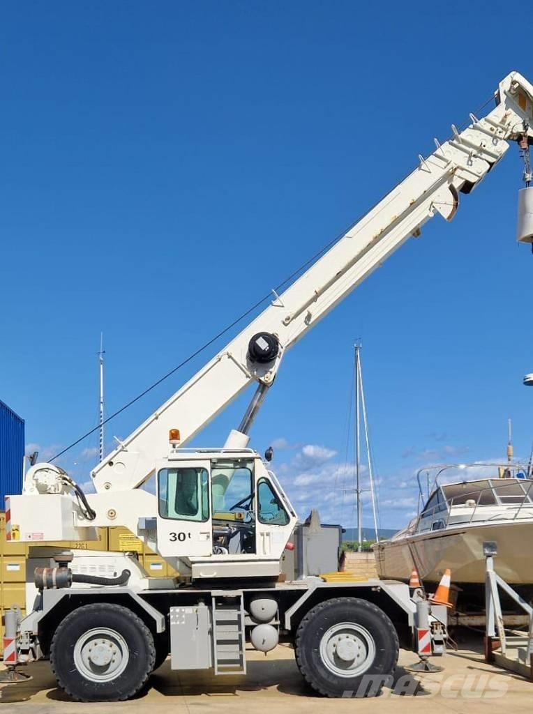 Terex A 300 Grúas autopropulsadas