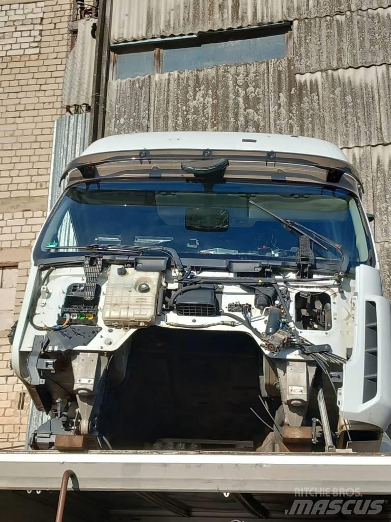 Renault Premium 460 Cabinas e interior