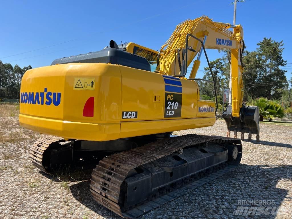 Komatsu PC 210 LCD-8 Excavadoras de cadenas