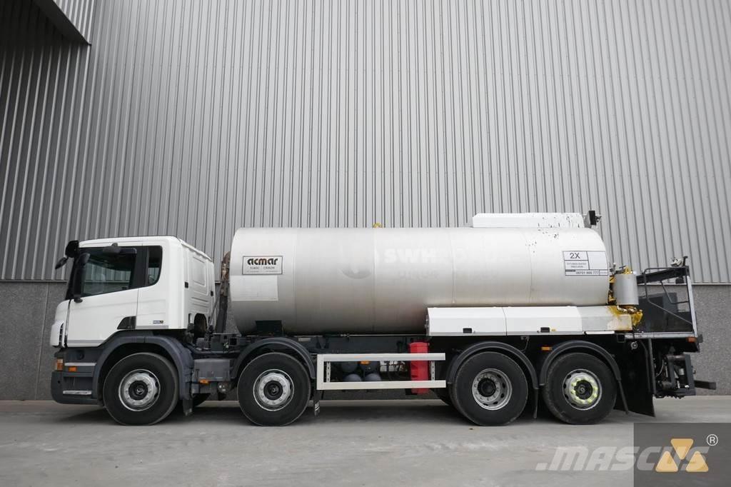 Scania P380 8x2 Otros camiones