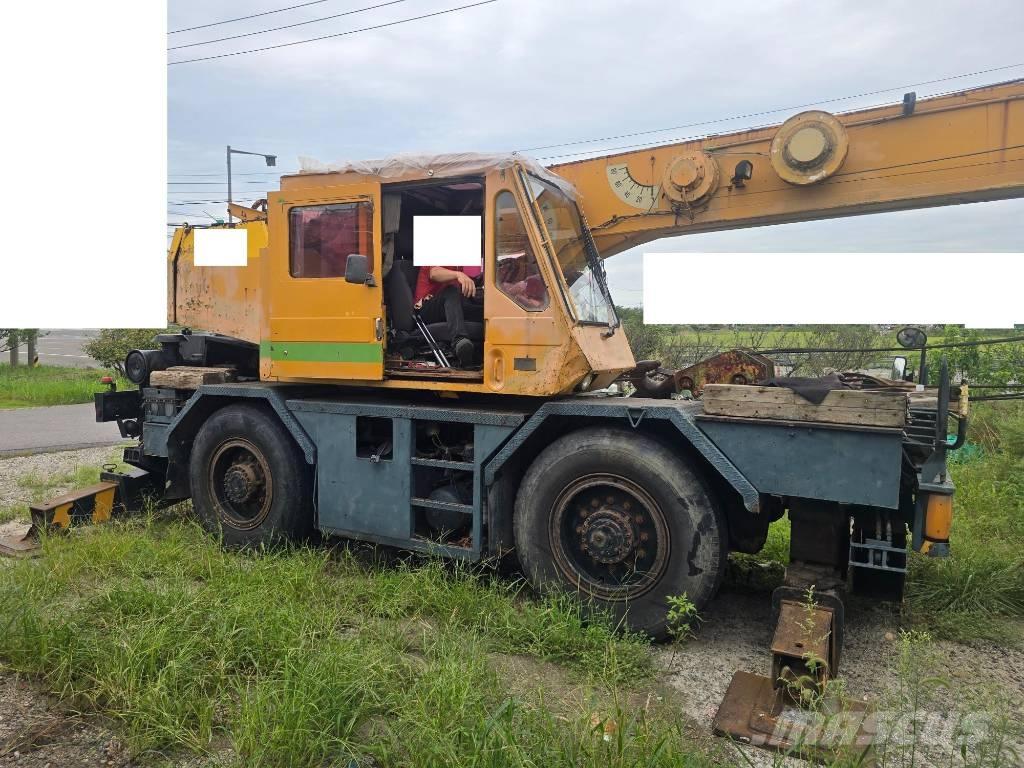 Tadano TR 160 M-2 Grúas autopropulsadas