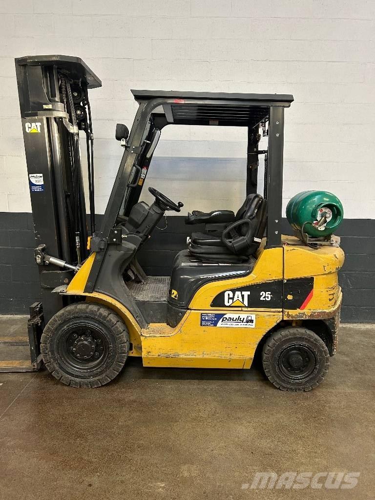 CAT GP 25 N Carretillas LPG