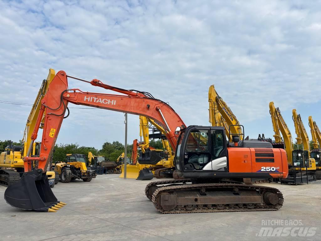Hitachi ZX 250 LC-6 Excavadoras de cadenas