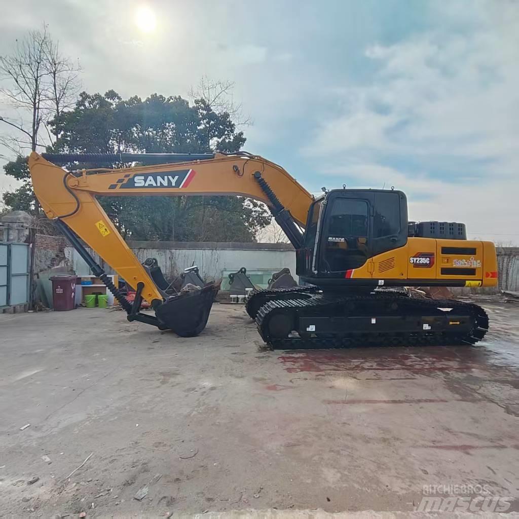 Sany SY 235 C Excavadoras de cadenas
