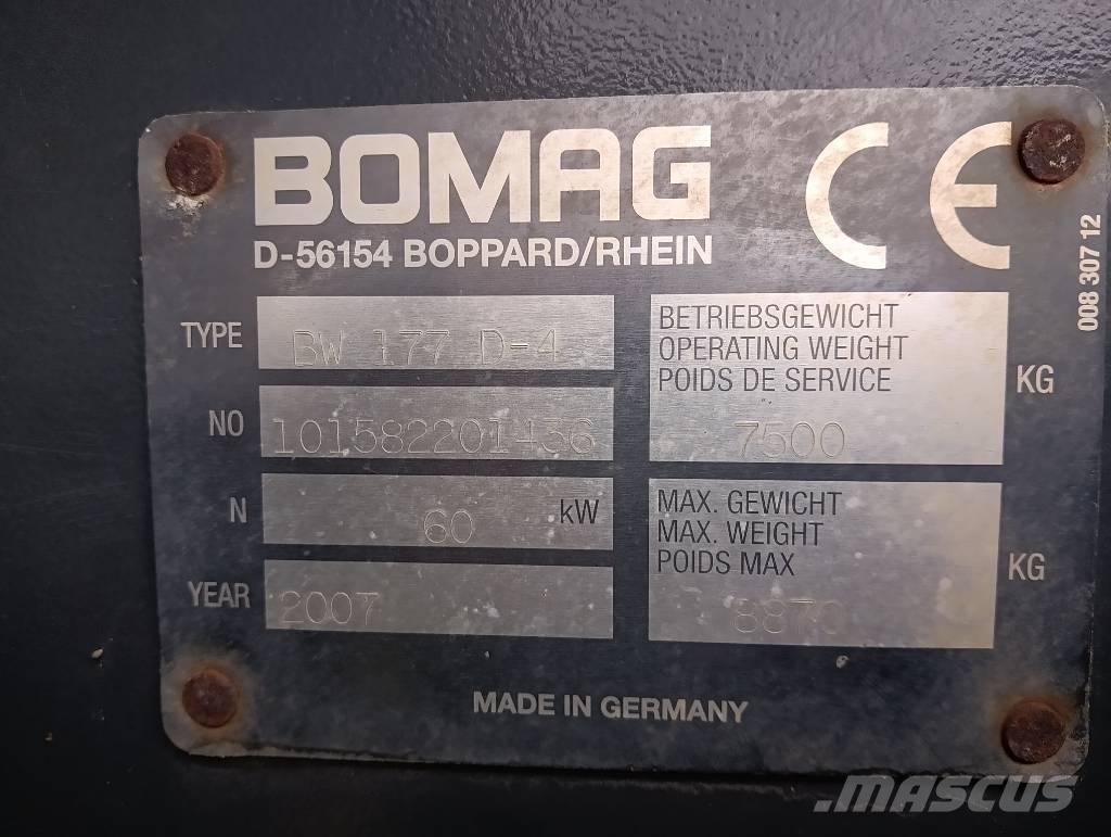 Bomag 177 D4 Rodillos de un solo tambor