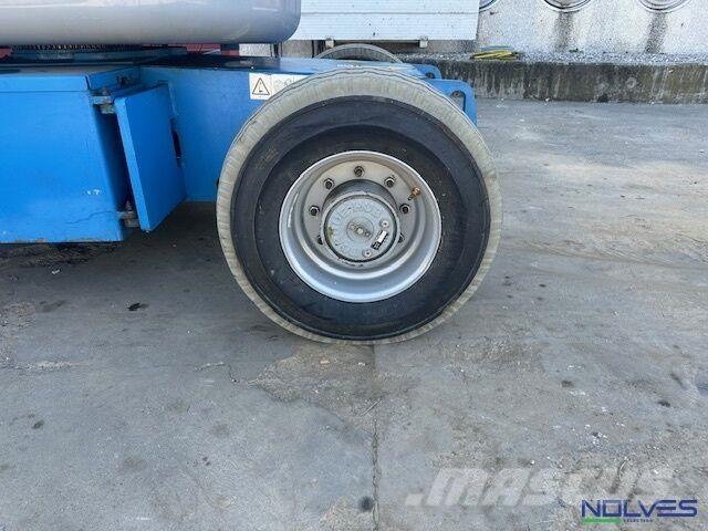 Genie Z45/25J Plataforma de trabajo articulada