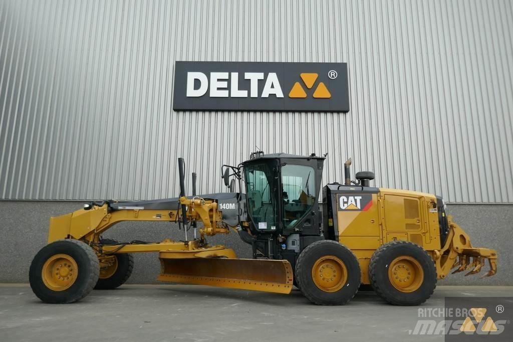 CAT 140M3 Motoniveladoras