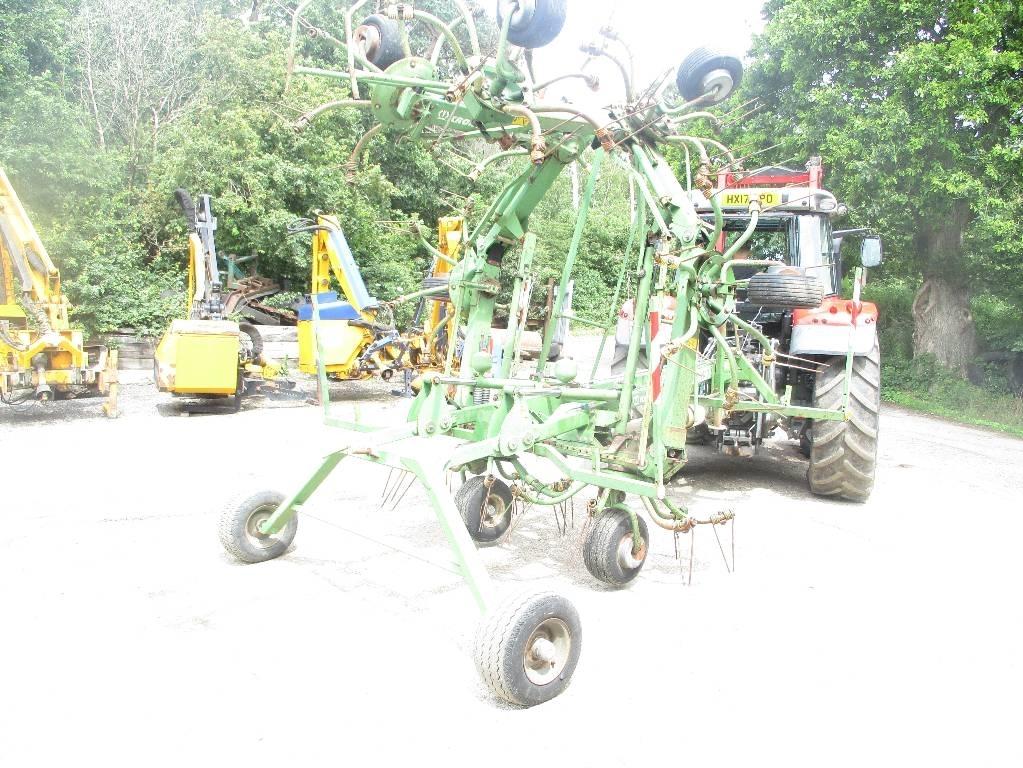 Krone KWT 10.50/8x7 Rastrillos y henificadores