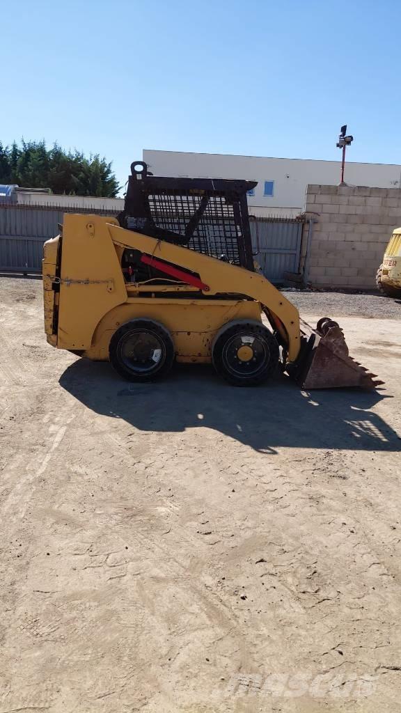 CAT 216 B Palas cargadoras