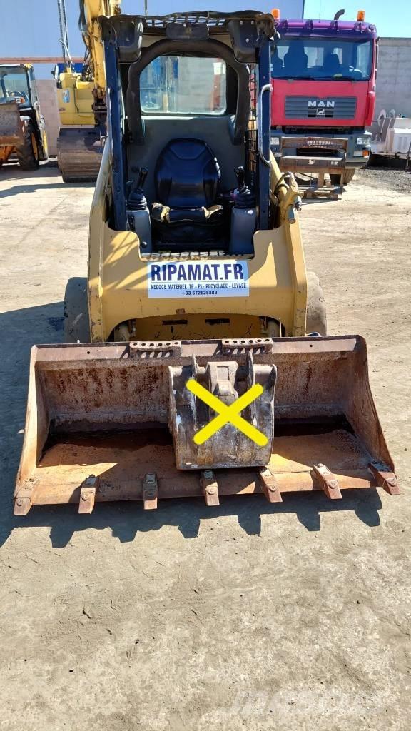 CAT 216 B Palas cargadoras