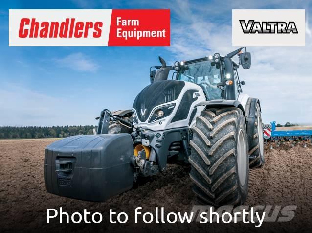 Valtra T 215 Tractores