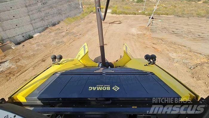 Bomag BF700C-2 Construcción - Otros