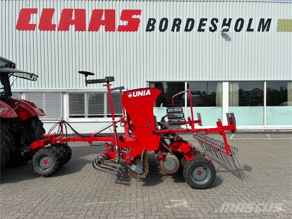Unia Amber 900/3 Sembradoras