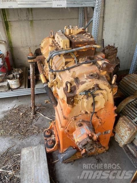 Fiat-Hitachi 350 Transmisión