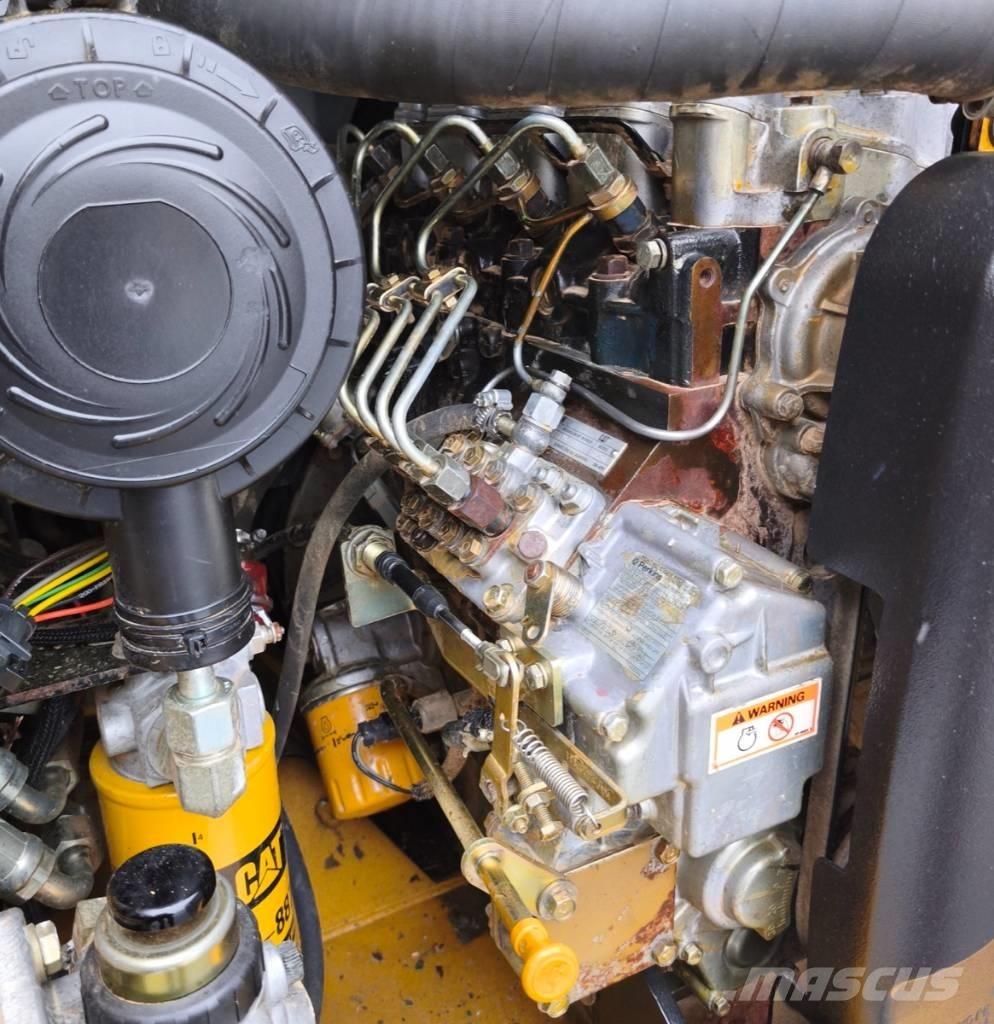 CAT 216 B Palas cargadoras