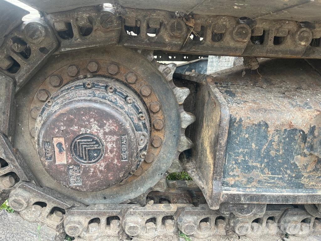 JCB JS 220 LC Excavadoras de cadenas