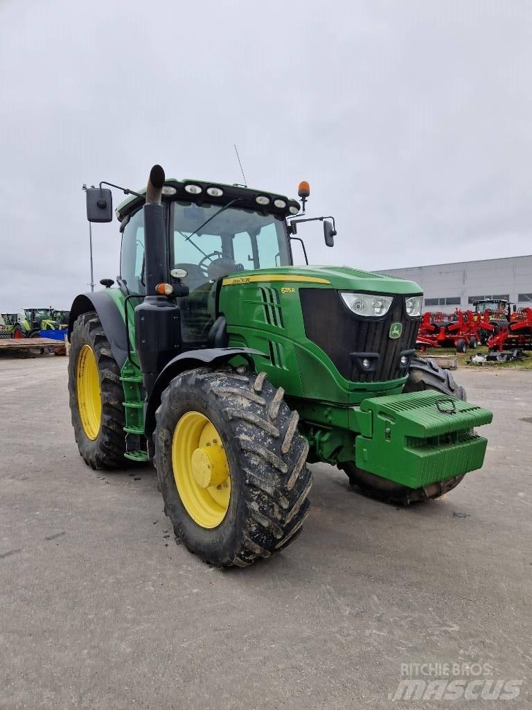 John Deere 6215 R Tractores
