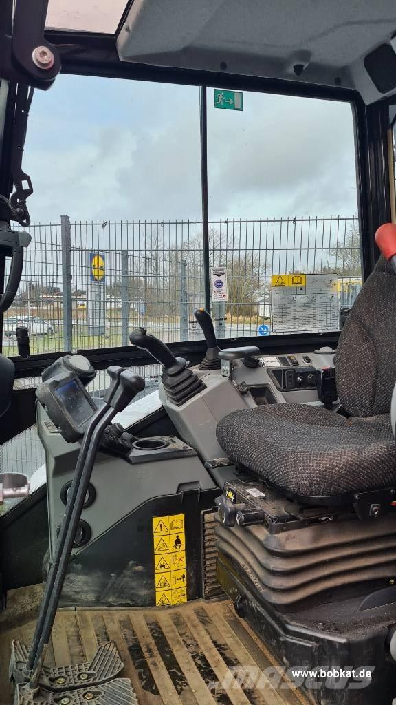 Bobcat E 60 Mini excavadoras < 7t