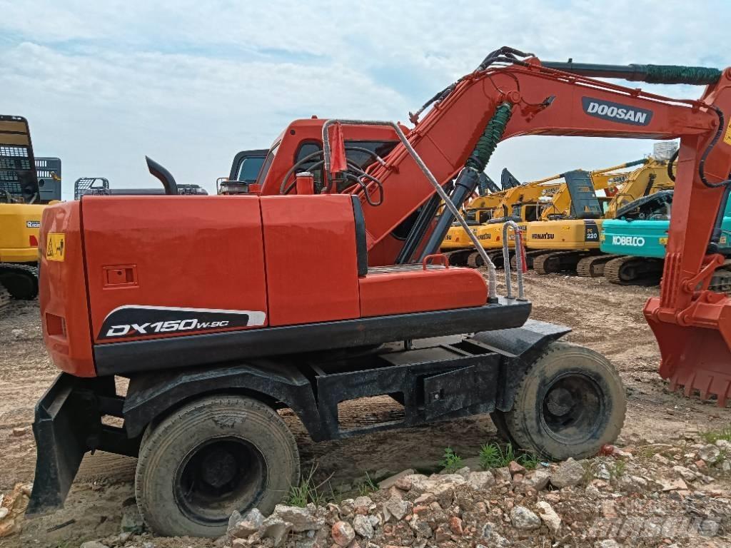 Doosan DH 150 W-7 Excavadoras de cadenas