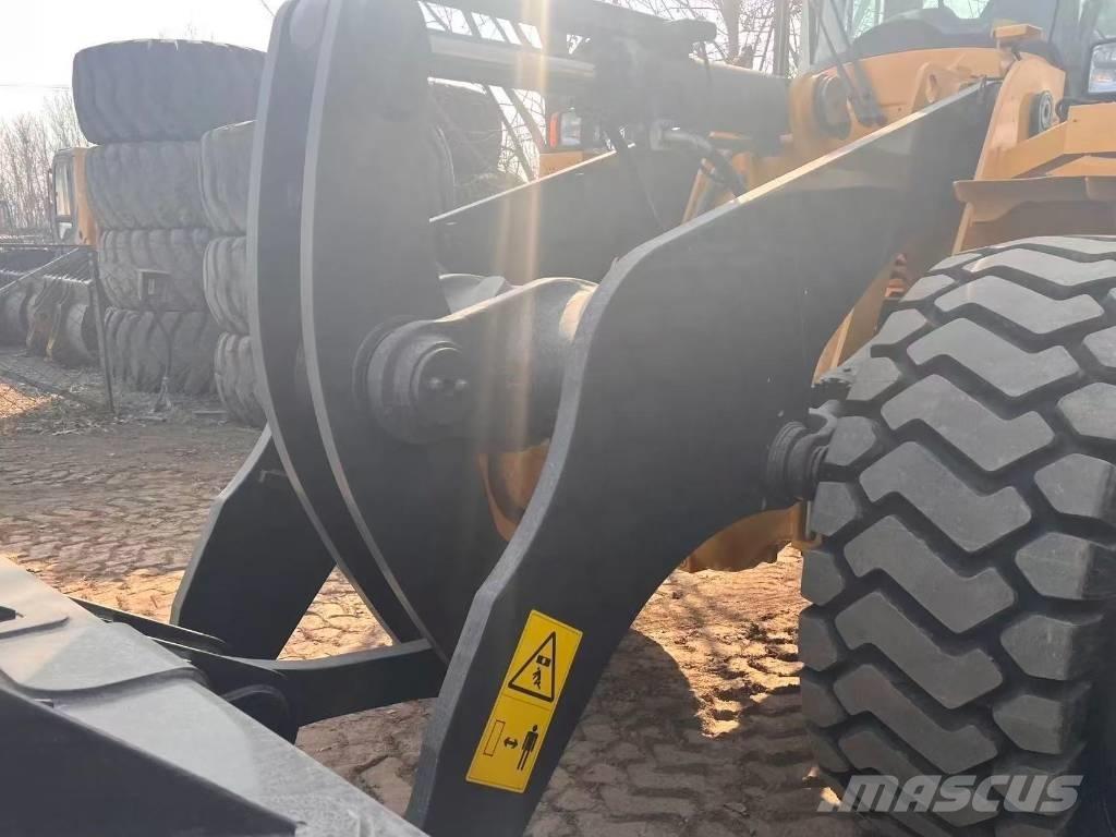 Volvo L 120 Cargadoras sobre ruedas