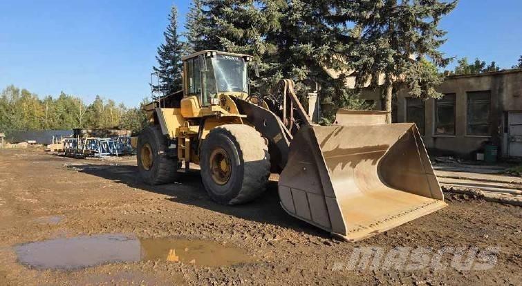 Volvo L 220 F Cargadoras sobre ruedas