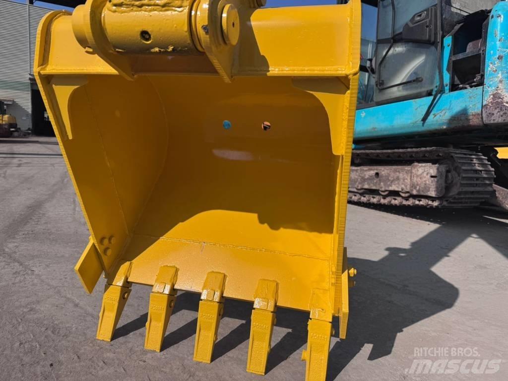 Komatsu PC 56 Excavadoras de cadenas
