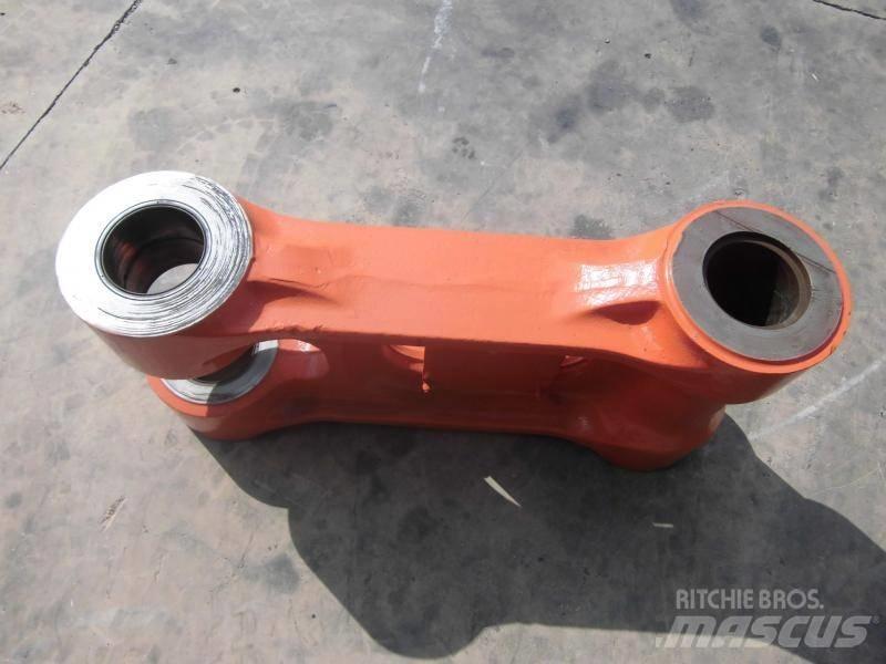 Hitachi ZX 800 Link Chasis y suspención