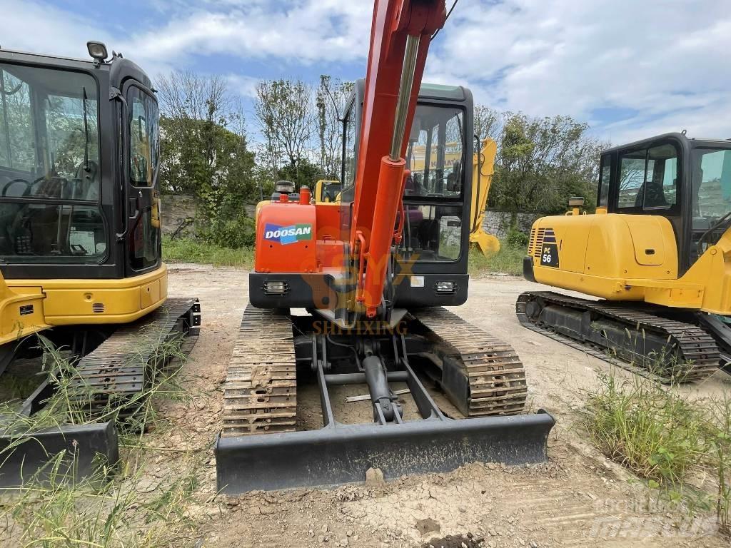Doosan DX 55 Mini excavadoras < 7t