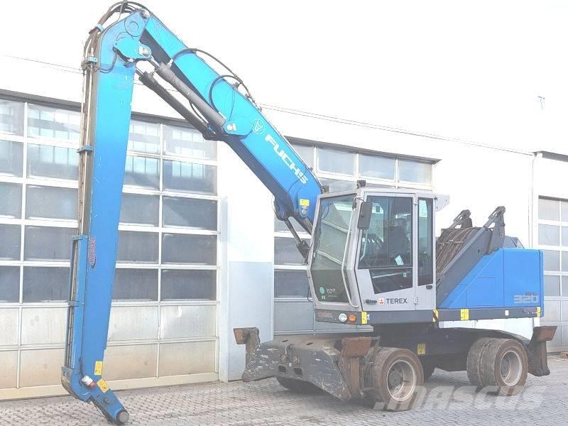 Fuchs MHL 320 F Excavadoras de manutención