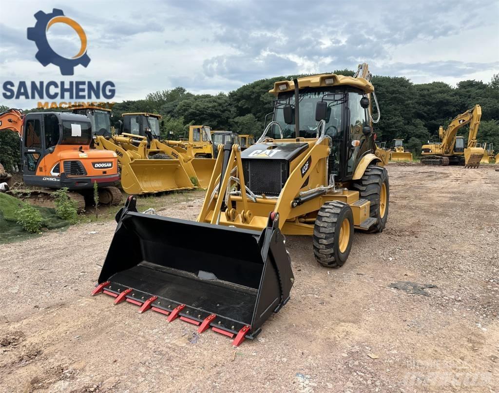 CAT 432 F Retrocargadoras