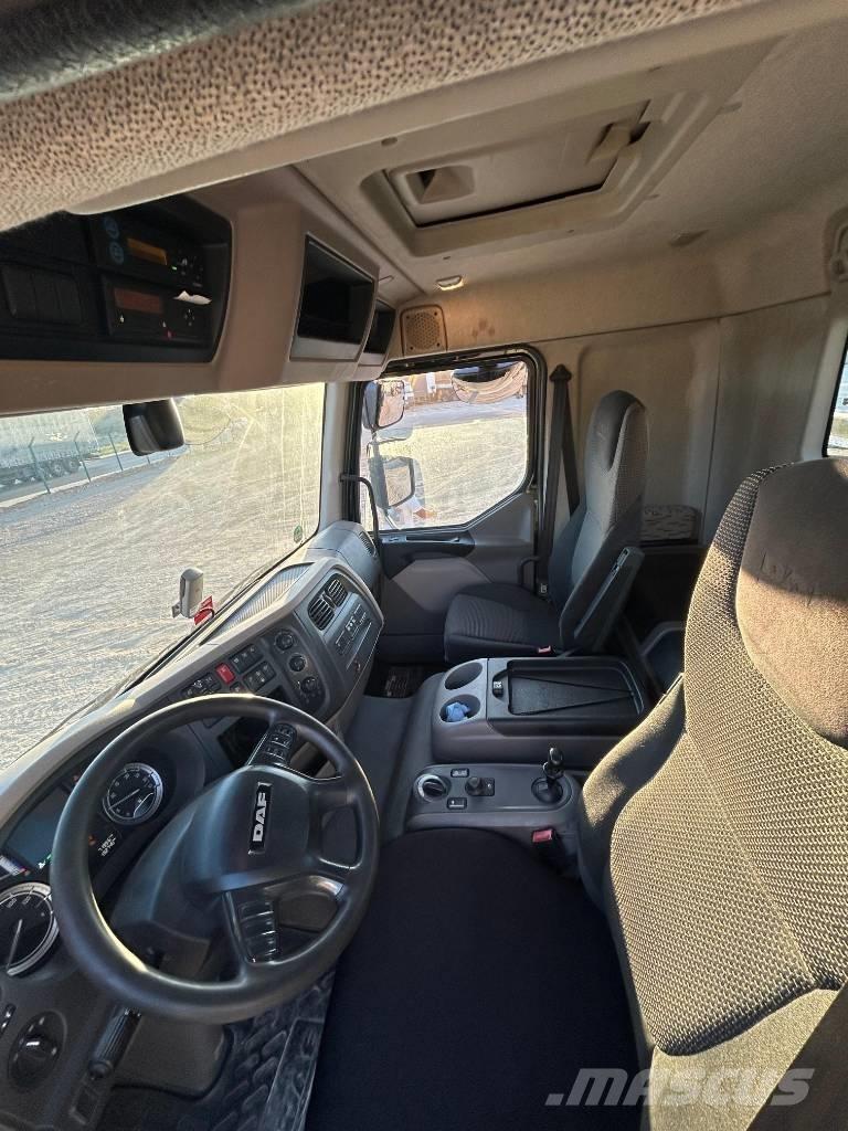 DAF LF 320 FA Camiones portacontenedores