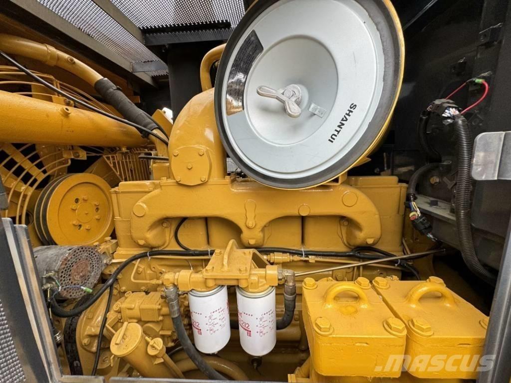 Shantui SD 22 Excavadoras de cadenas