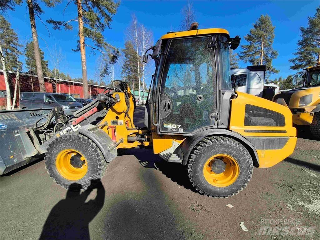 JCB 407 Cargadoras sobre ruedas