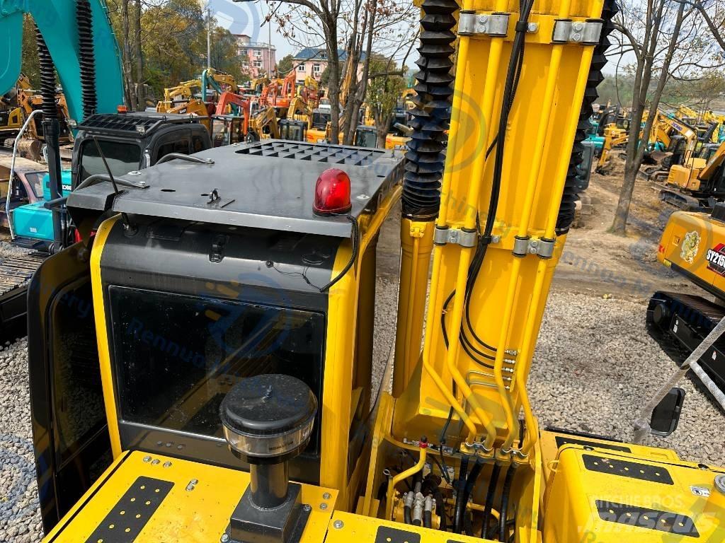 Komatsu PC 220-8 Excavadoras de cadenas