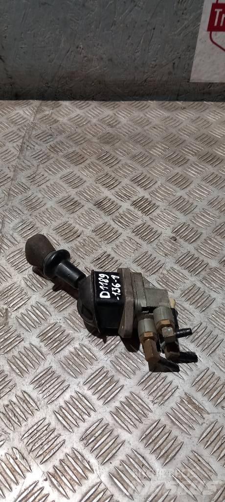DAF XF 95   9617230360 Cabinas e interior