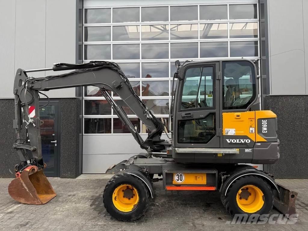 Volvo EW60E | A/C Excavadoras 7t - 12t