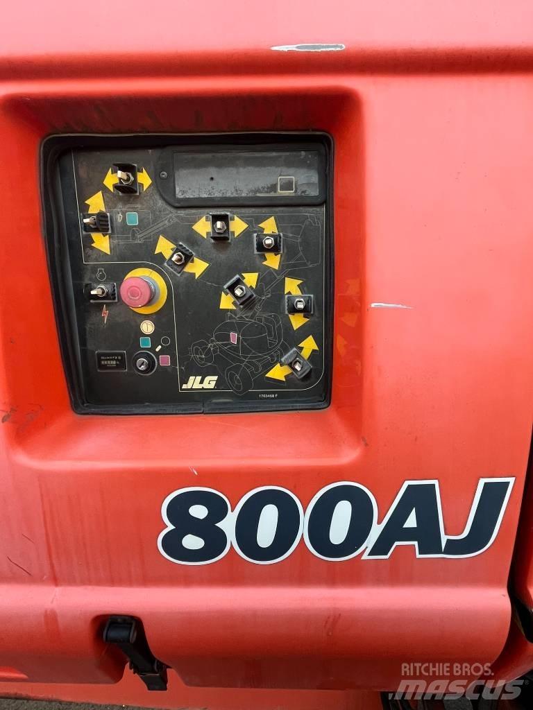 JLG 800 AJ Plataforma de trabajo articulada
