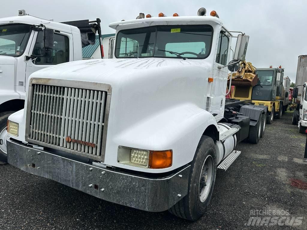 International 9400 Camiones de basura