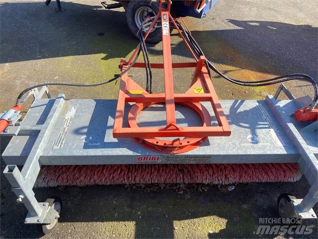 Briri SH 215 Barredoras