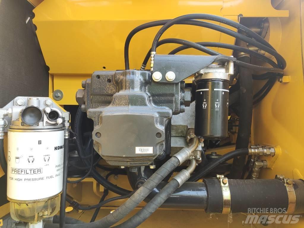 Komatsu PC 200-8 Excavadoras de cadenas