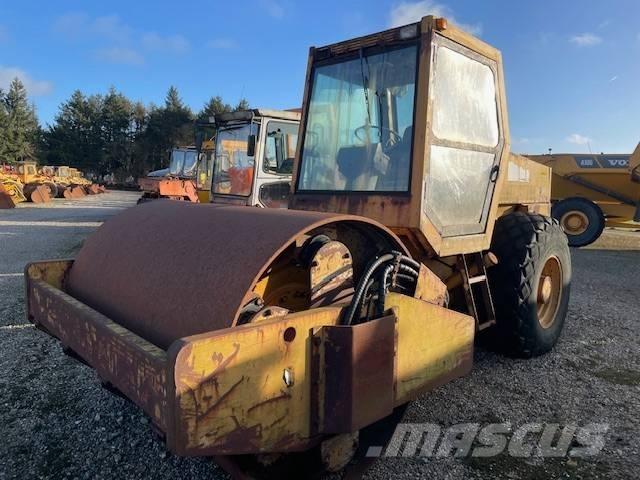 Komatsu JV110WA-HD Rodillos de un solo tambor
